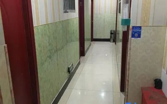 Rongsheng Hotel