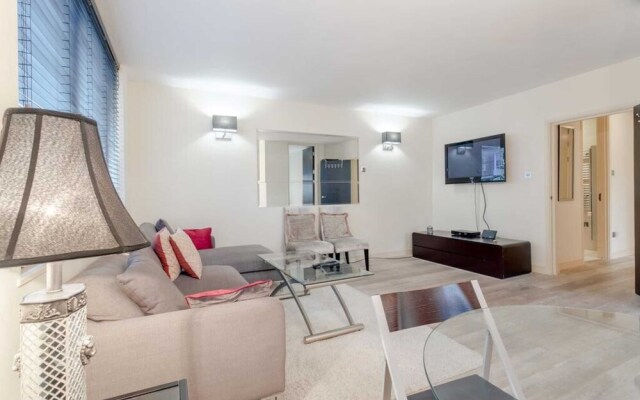 Incredible, Modern Apartment in South Kensington
