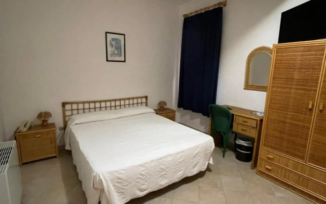Hotel Miramare Garzia