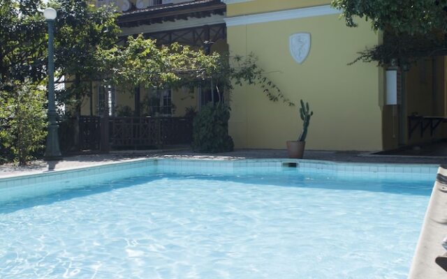 Villa Alexandrino