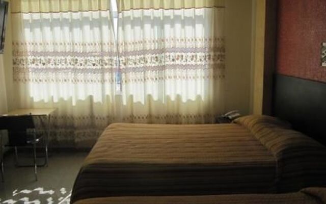 Hostal Karamolle
