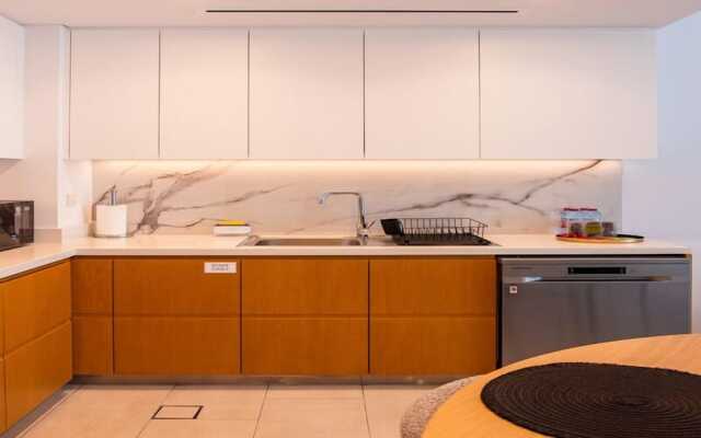 Luxurious 1BR Oasis Panoramic Views