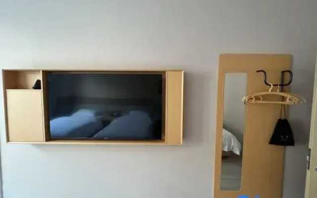 Ningling Jiujiang Business Hotel