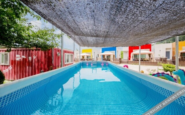 Gochang Cozy Theme Bed and Breakfast