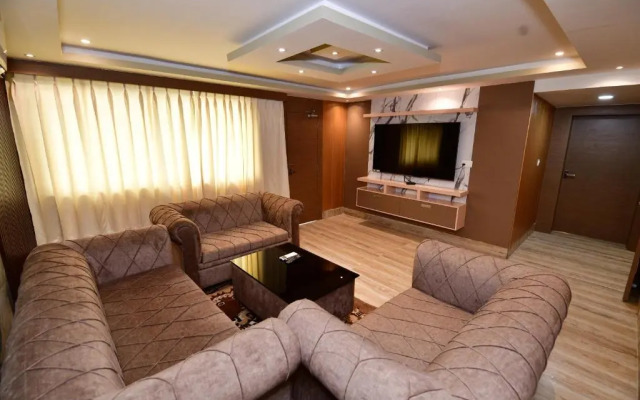Hotel Nagina Palace
