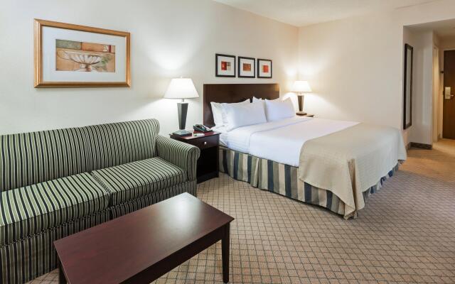 Holiday Inn Hotel & Suites Springfield - I-44, an IHG Hotel