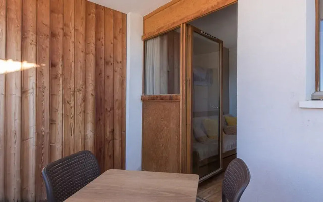 Sunny Mountain Retreat