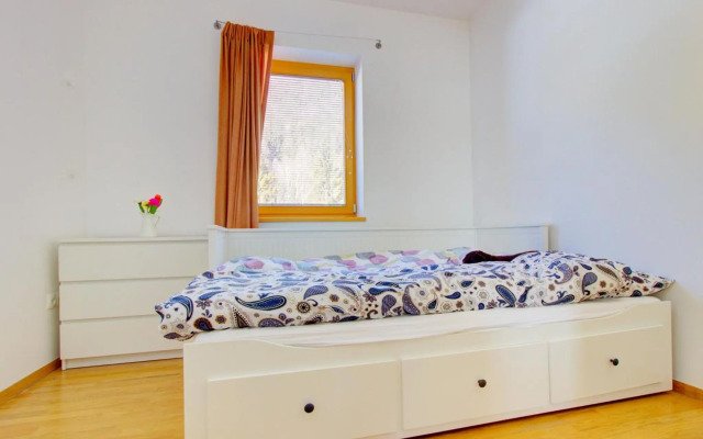 Sun and Spa Apartment