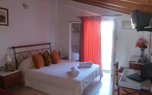 Pettas Apartments