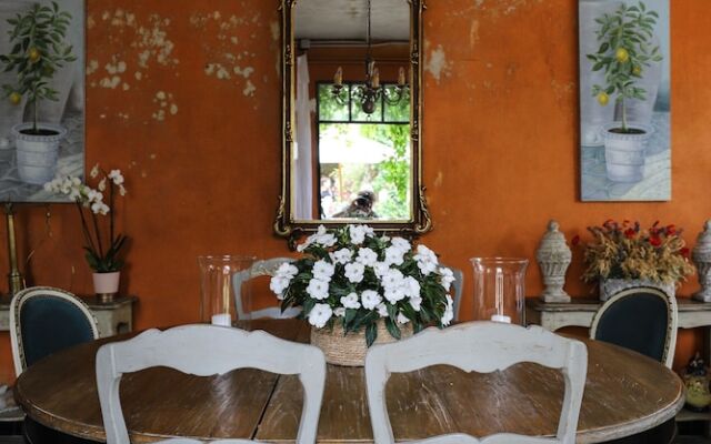 Manoir De La Croix Saint Louis