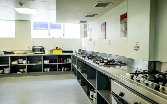 YHA Auckland City - Hostel / Backpacker