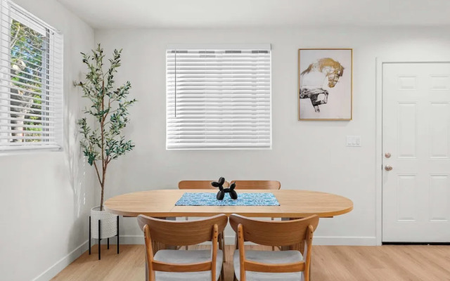 Family Friendly Retreat w Luxury Amenities