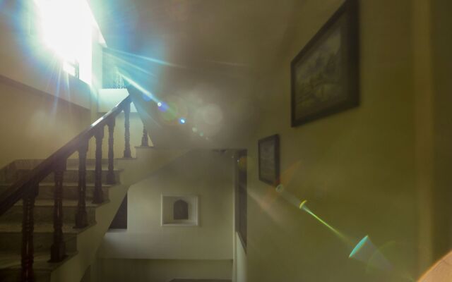 Hotel Friend's Home
