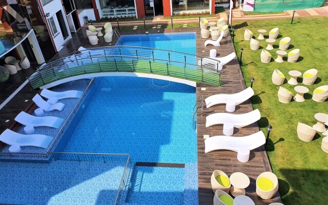 Shanti Solitaire Arpora