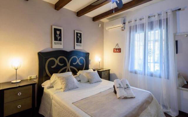 Villa Omairi Torrox by Ruralidays