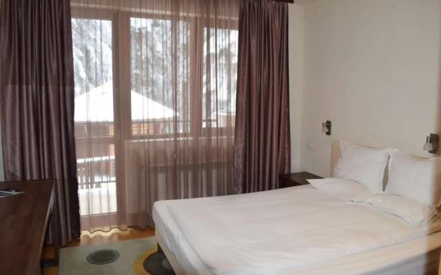 The Lodge Hotel