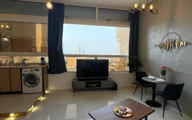 Almasarat Tower Sea View برج المسارات اطلالة بحرية