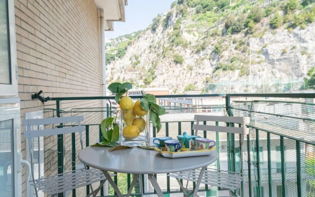 Maison Jolie Bright Apartment