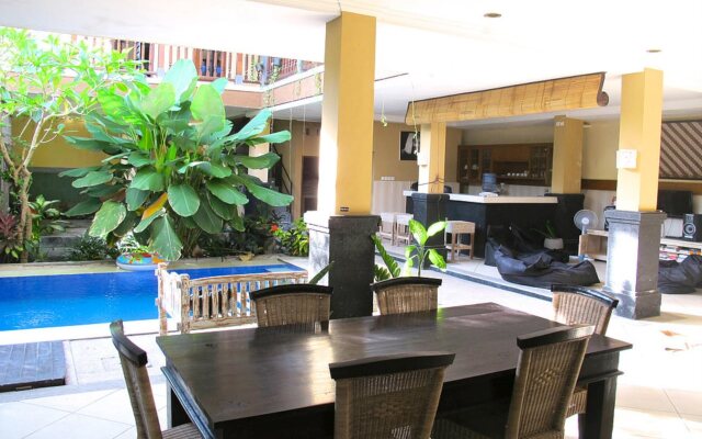 Canggu Surf Hostel