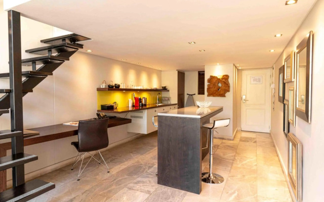 Hippo Boutique Hotel