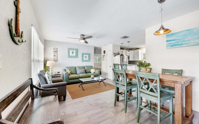 Sun and Sea by Beachside Management