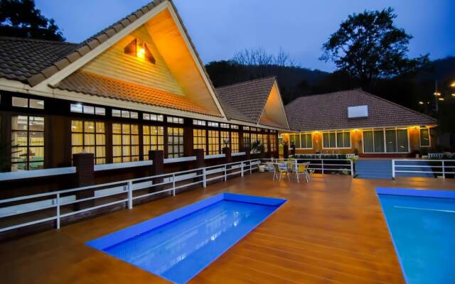 Royal Green Valley Resort