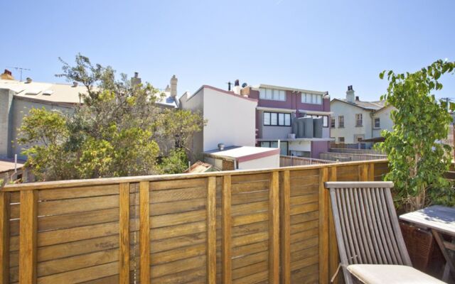 Newcastle Terraces & Apartments - Ruby Terrace