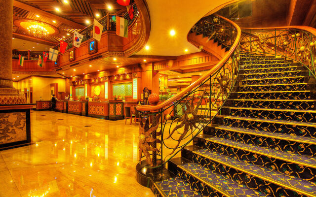 Planet Holiday Hotel & Residence