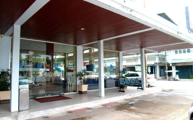 Tapee Hotel