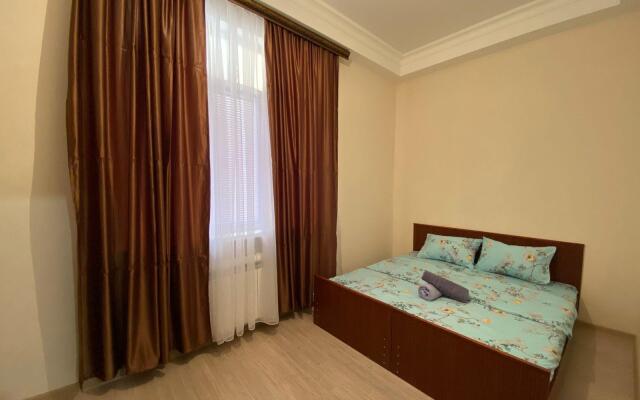 Привал на улице Марьям Ибрагимовой