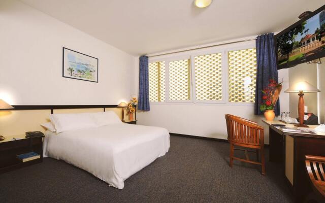 Hotel Le Paris Noumea