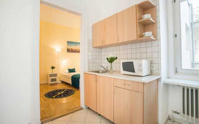 Baross City Apartments