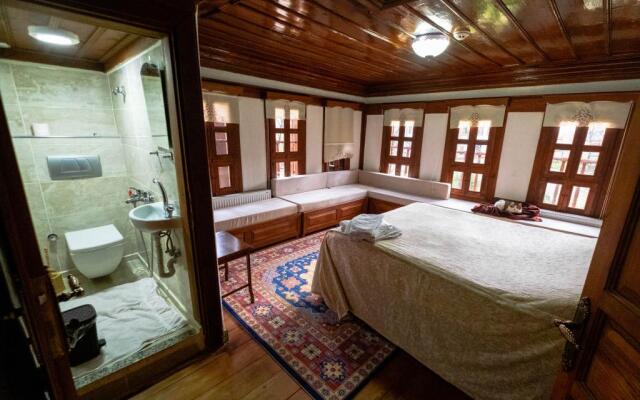 Safranbolu Camlica Konagi Carsi Evi