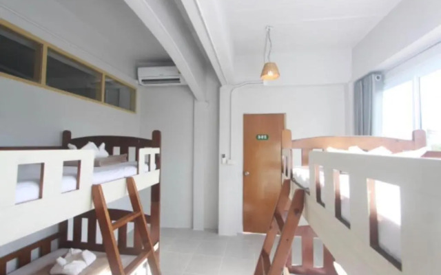 Ler Hostel 65
