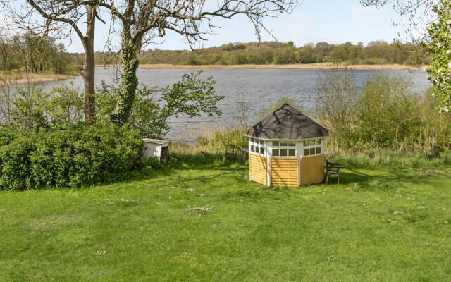 Apartment 2 bedroom with lake view