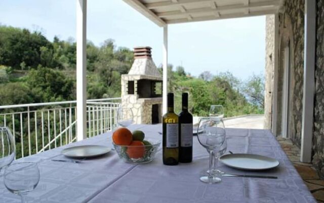 Lefkascottagehouse Villa