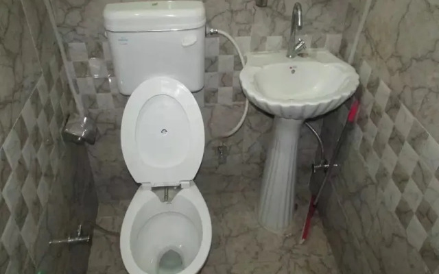 Rudra Guest House
