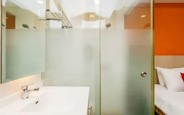 Philip Hotel @ Balestier