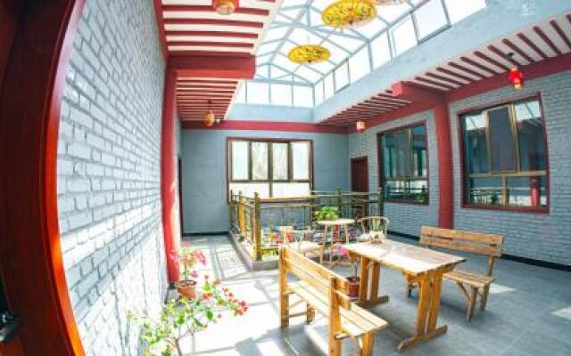 Dunhuang Hu Yang Inn