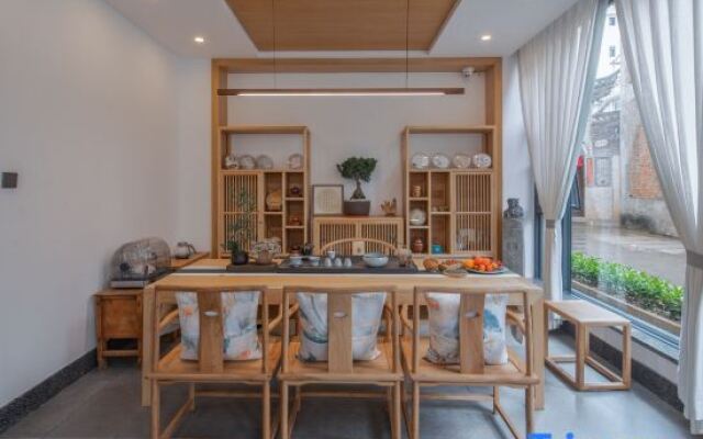 Xiao-zhu Zen buddhist lodge