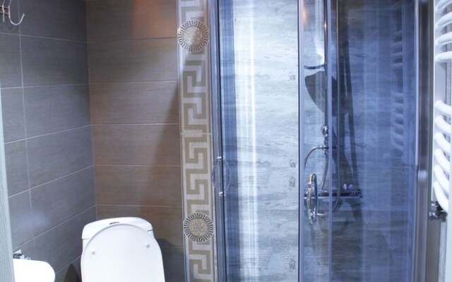 Hotel Grand GMP
