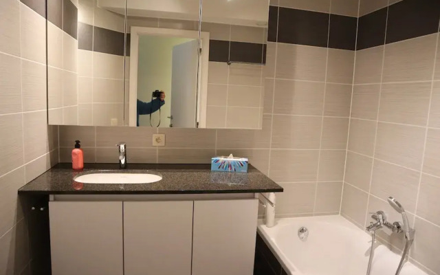 Coastal Comfort by the Sea