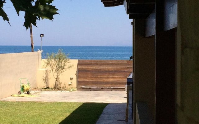House With 4 Bedrooms in Roitika, With Wonderful sea View, Private Poo