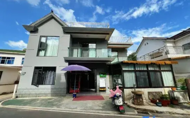 Moon Bay Yulinba Shiguang Paopaojia Homestay