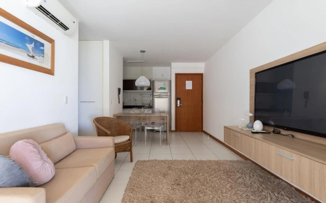 Apartamento Lindo em Condom nio com Piscina