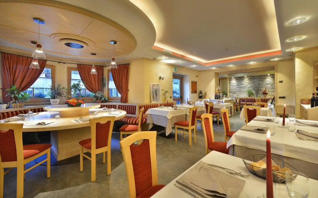 Hotel Cristallo
