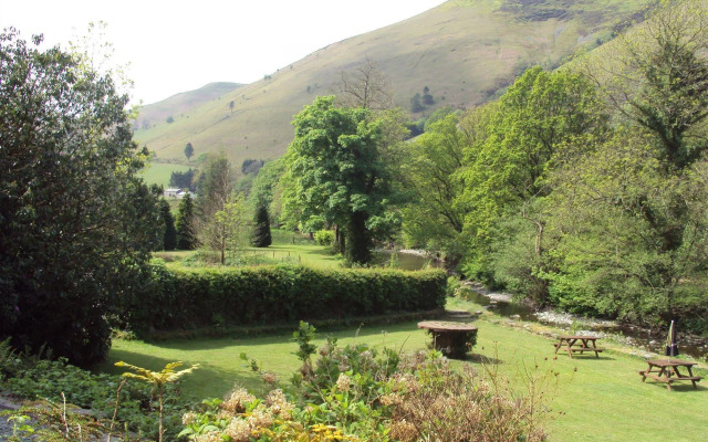 Dolbrodmaeth Riverside B&B