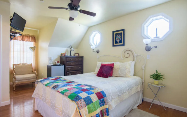 Inn of Treasured Memories