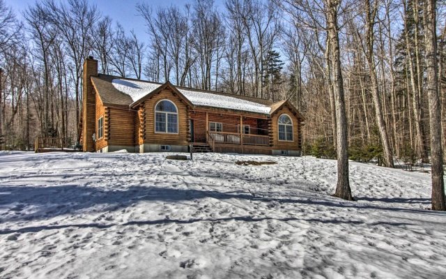 West Dover Cabin w/ Game Room, 4 Mi to Mt Snow!