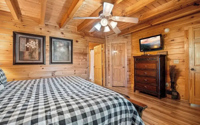 Moonlight and Memories - Two Bedroom Cabin